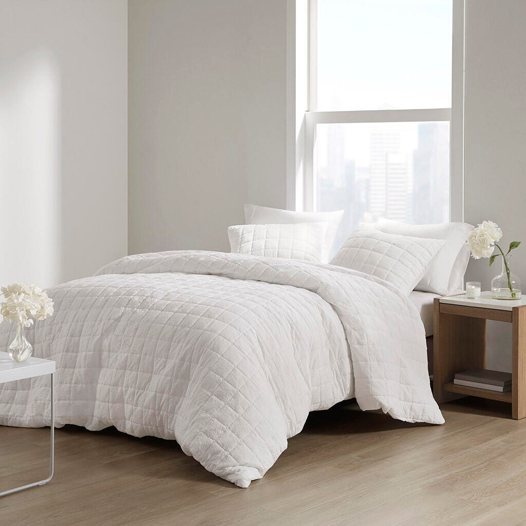 Cocoon King/California King 3 Piece Quilt Top Comforter Mini Set, White, large