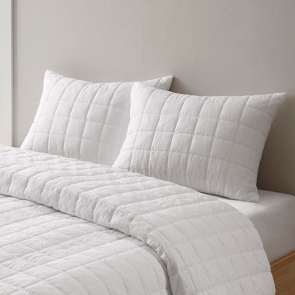 Cocoon King/California King 3 Piece Quilt Top Comforter Mini Set, White, large