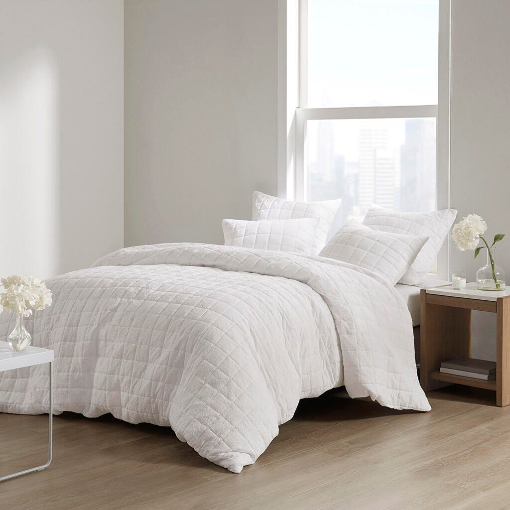 Cocoon King/California King 3 Piece Quilt Top Comforter Mini Set, White, large