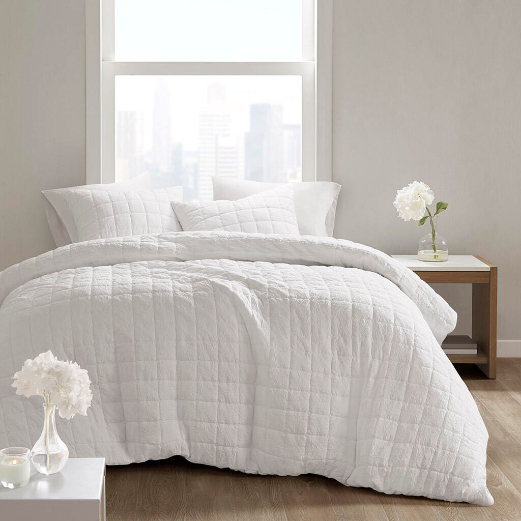 Cocoon King/California King 3 Piece Quilt Top Comforter Mini Set, White, large