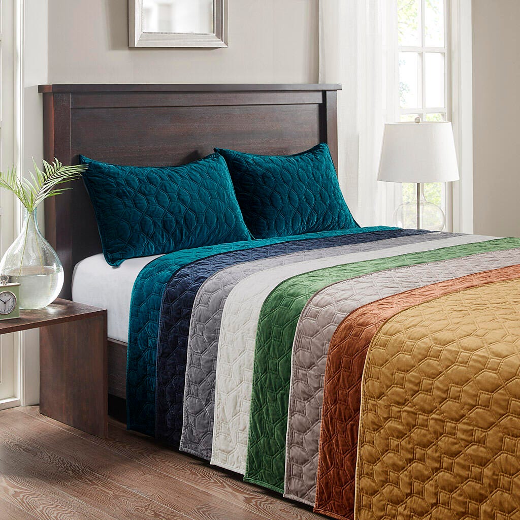 Harper King/California King 3 Piece Velvet Quilt Set, Rust, large