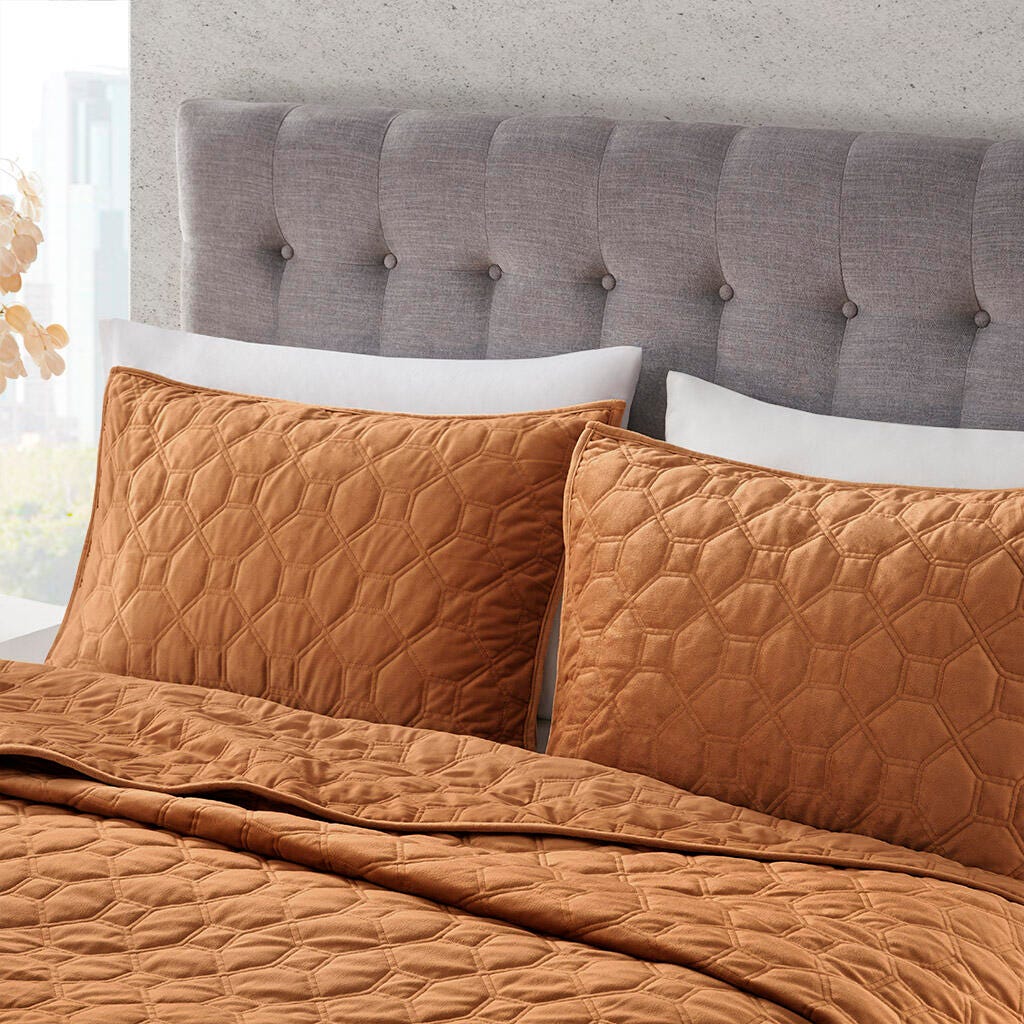 Harper Full/Queen 3 Piece Velvet Quilt Set, Rust, large