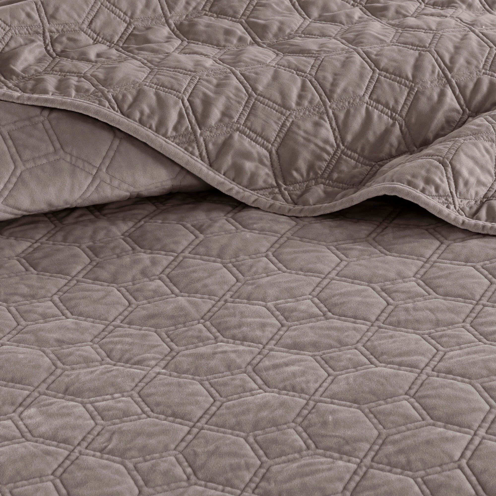 Harper Full/Queen 3 Piece Velvet Quilt Set, Taupe, large