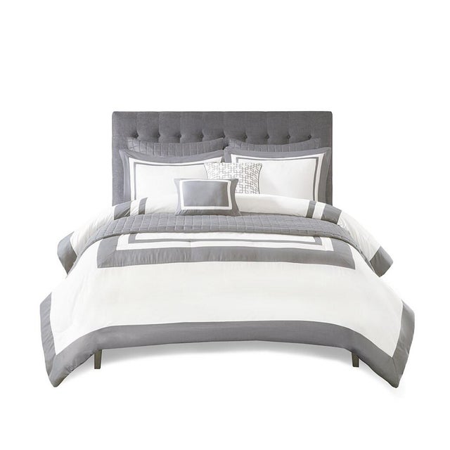 Heritage Full/Queen 8 Piece Comforter and Quilt Set Collection