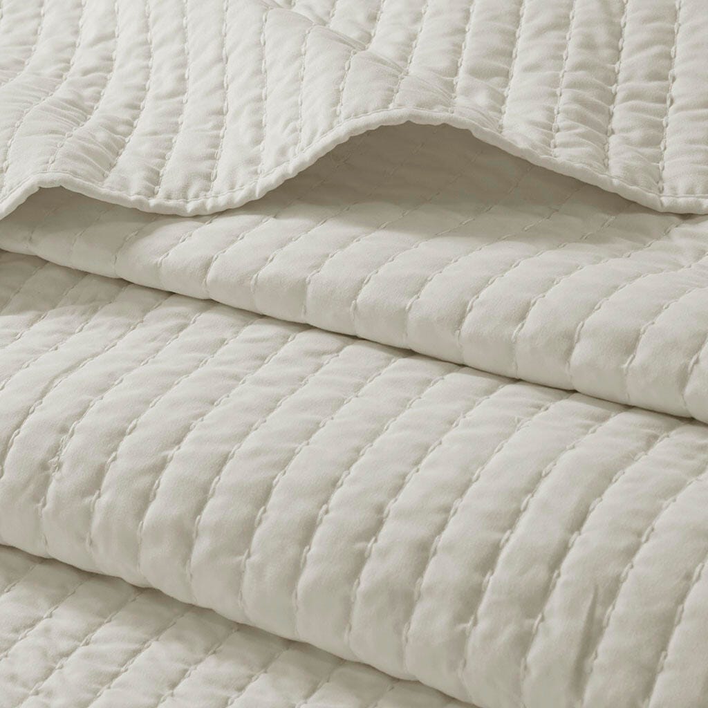 Keaton King/California King 3 Piece Quilt Set, Cream, large