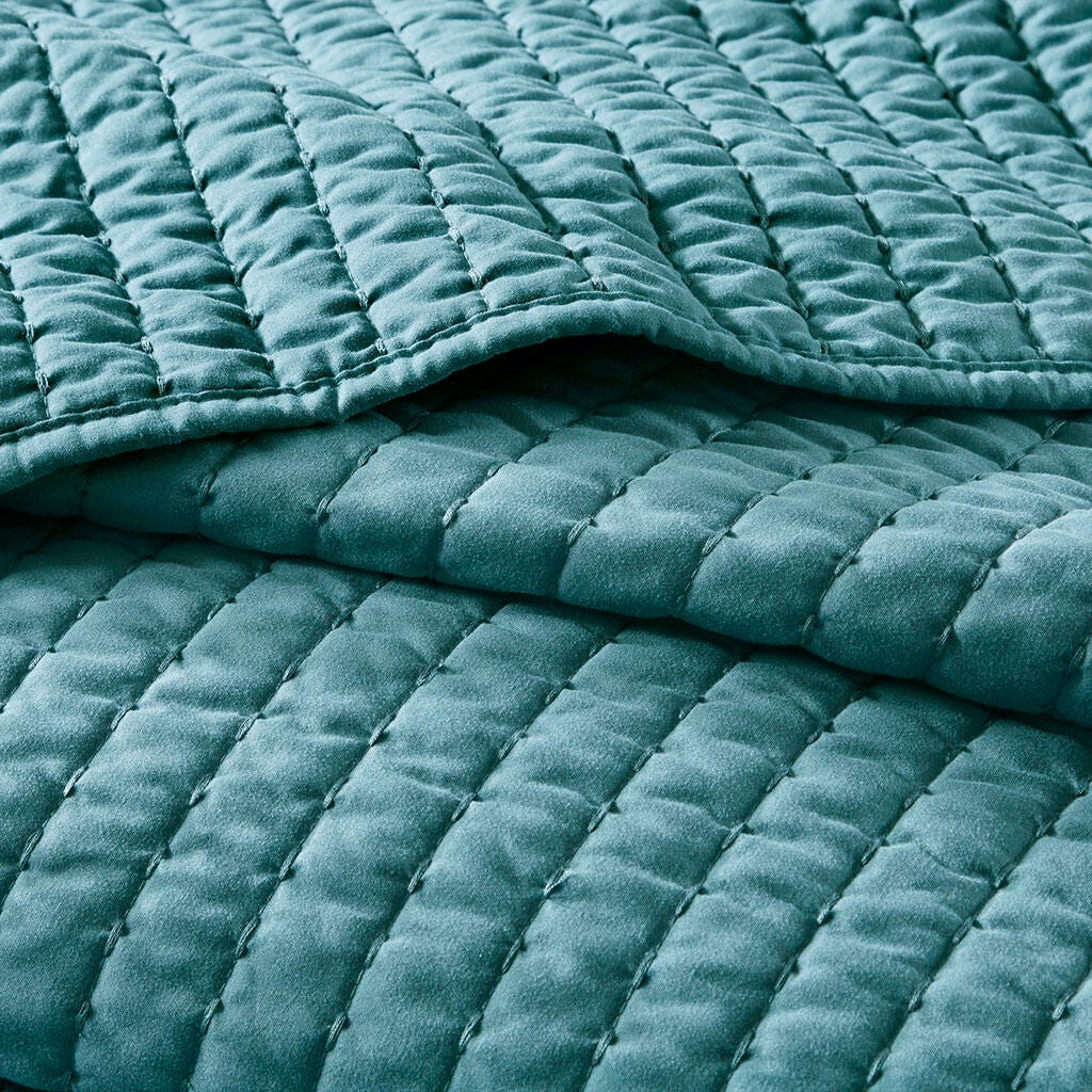 Keaton King/California King 3 Piece Quilt Set, Teal, large