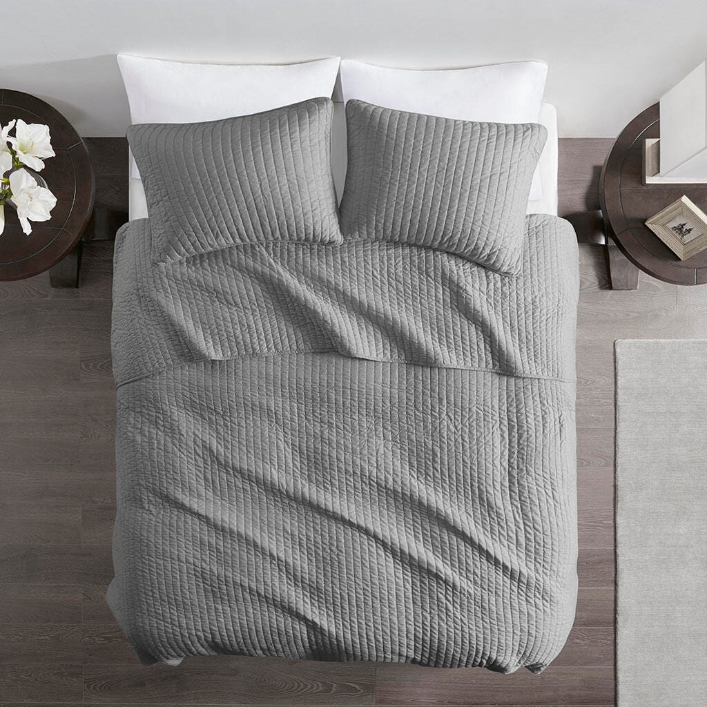 Keaton King/California King 3 Piece Quilt Set, Gray, large