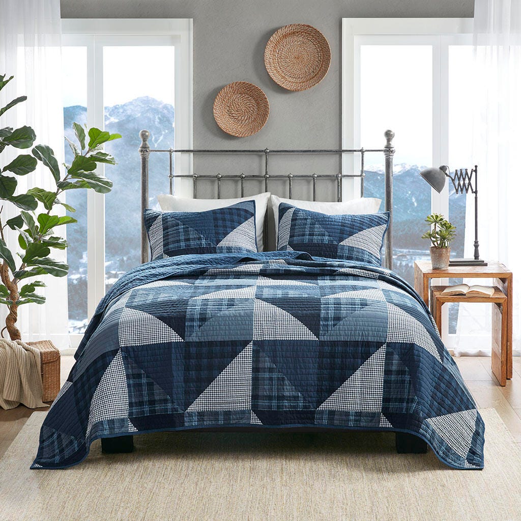 Olsen King/California King Olsen 3 Piece Oversized Quilt Set, Blue, large