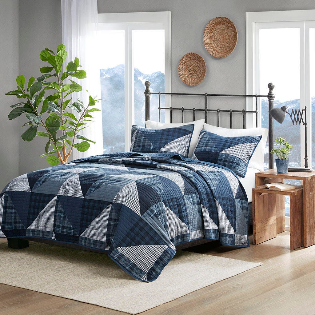 Olsen Full/Queen Olsen 3 Piece Oversized Quilt Set, Blue, large
