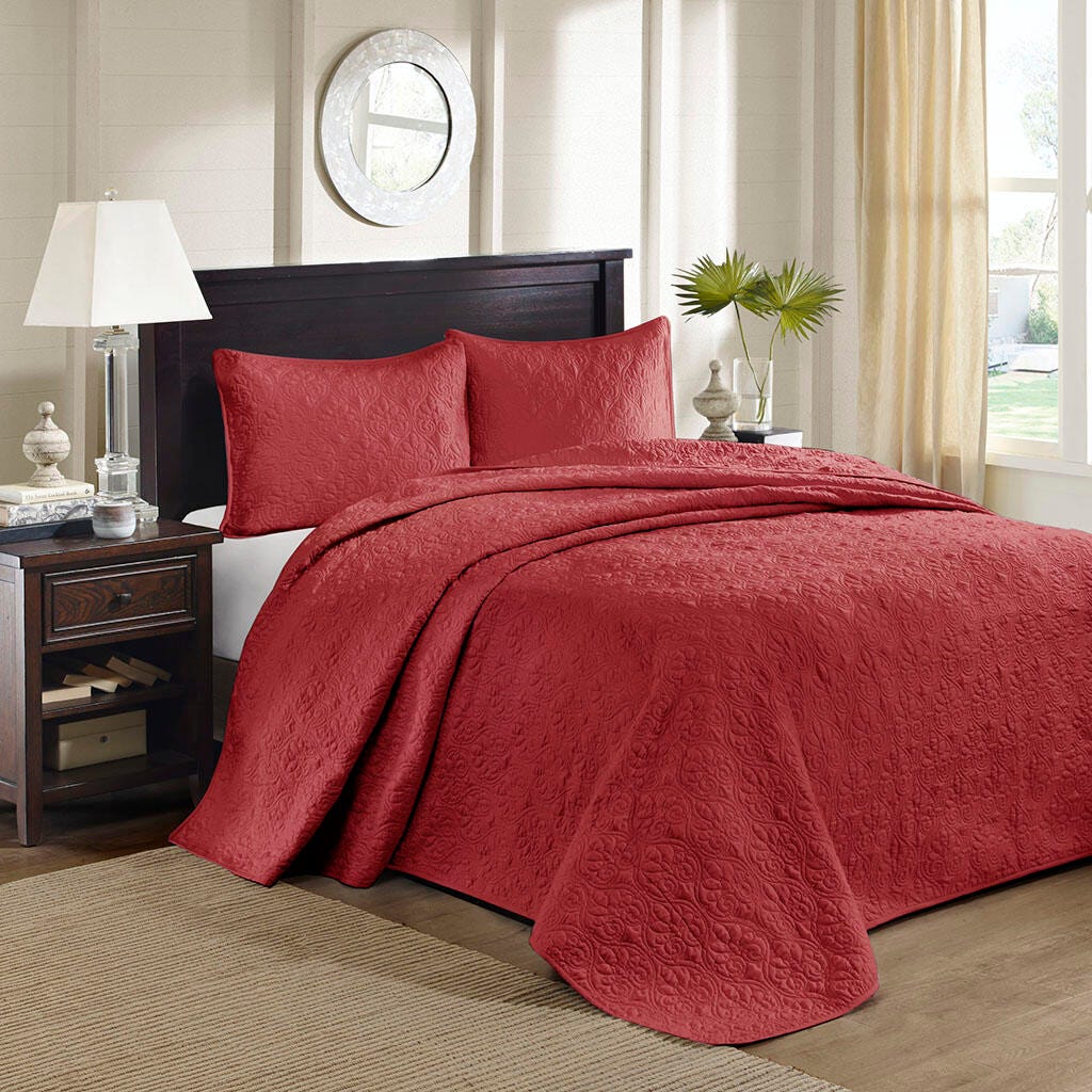 Quebec King Reversible Bedspread Set, Red, large