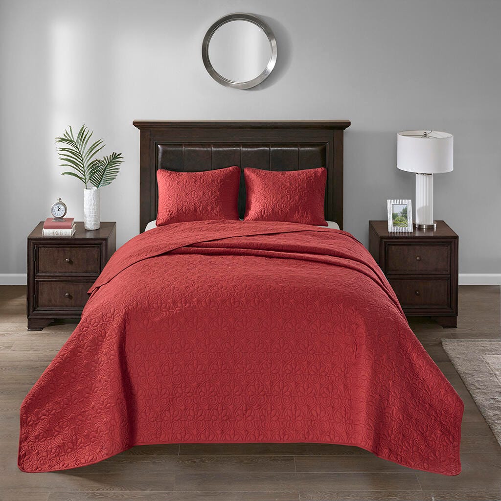 Quebec King Reversible Bedspread Set, Red, large