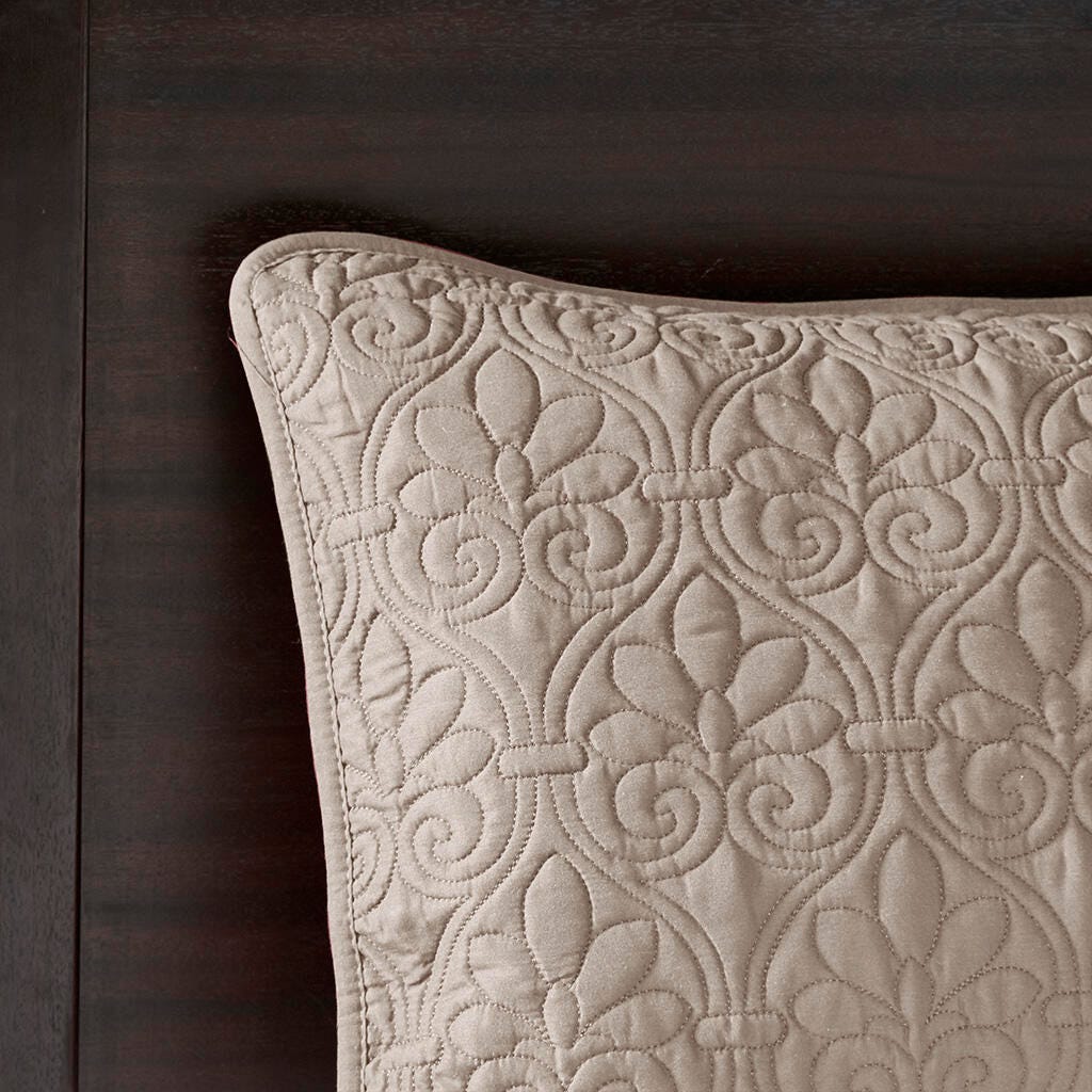 Quebec King Reversible Bedspread Set, Khaki, large