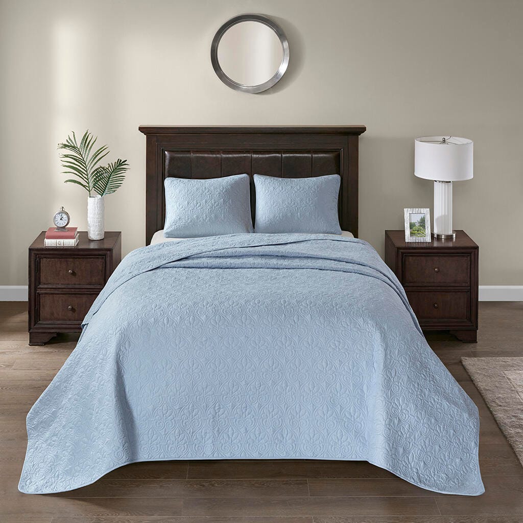 Quebec King Reversible Bedspread Set, Blue, large