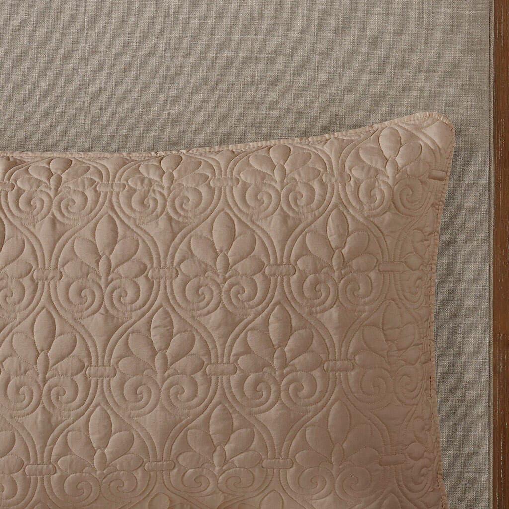 Quebec King 3 Piece Split Corner Pleated Quilted Bedspread, Khaki, large
