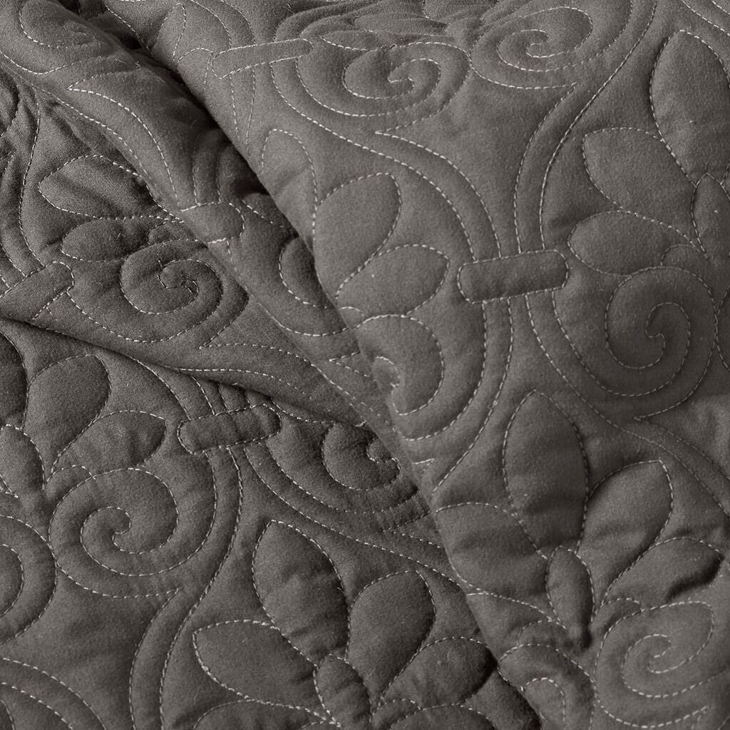 Quebec King 3 Piece Split Corner Pleated Quilted Bedspread, Dark Gray, large