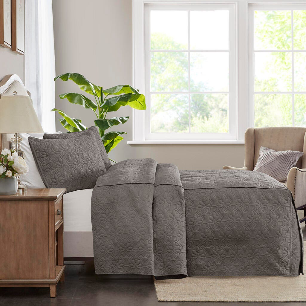 Quebec King 3 Piece Split Corner Pleated Quilted Bedspread, Dark Gray, large
