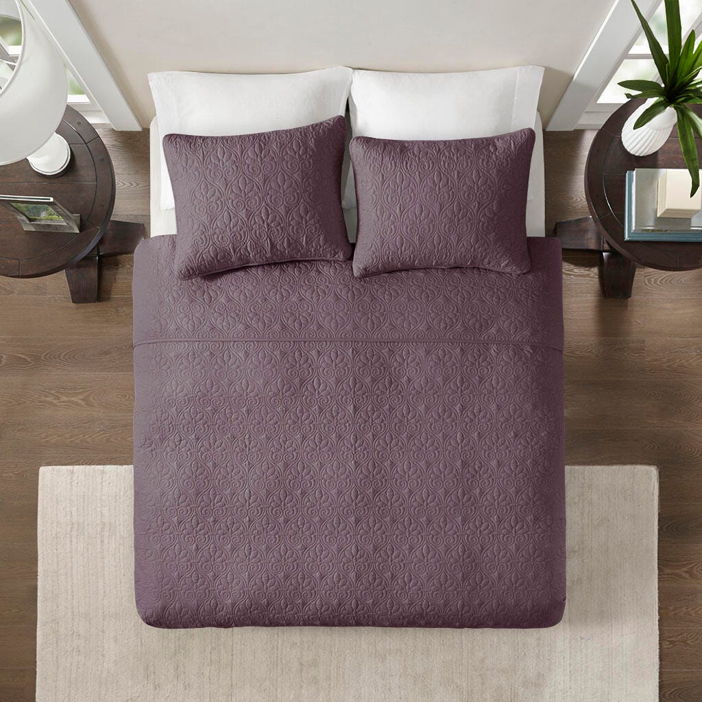 Quebec King/California King Reversible Quilt Set, Purple, large