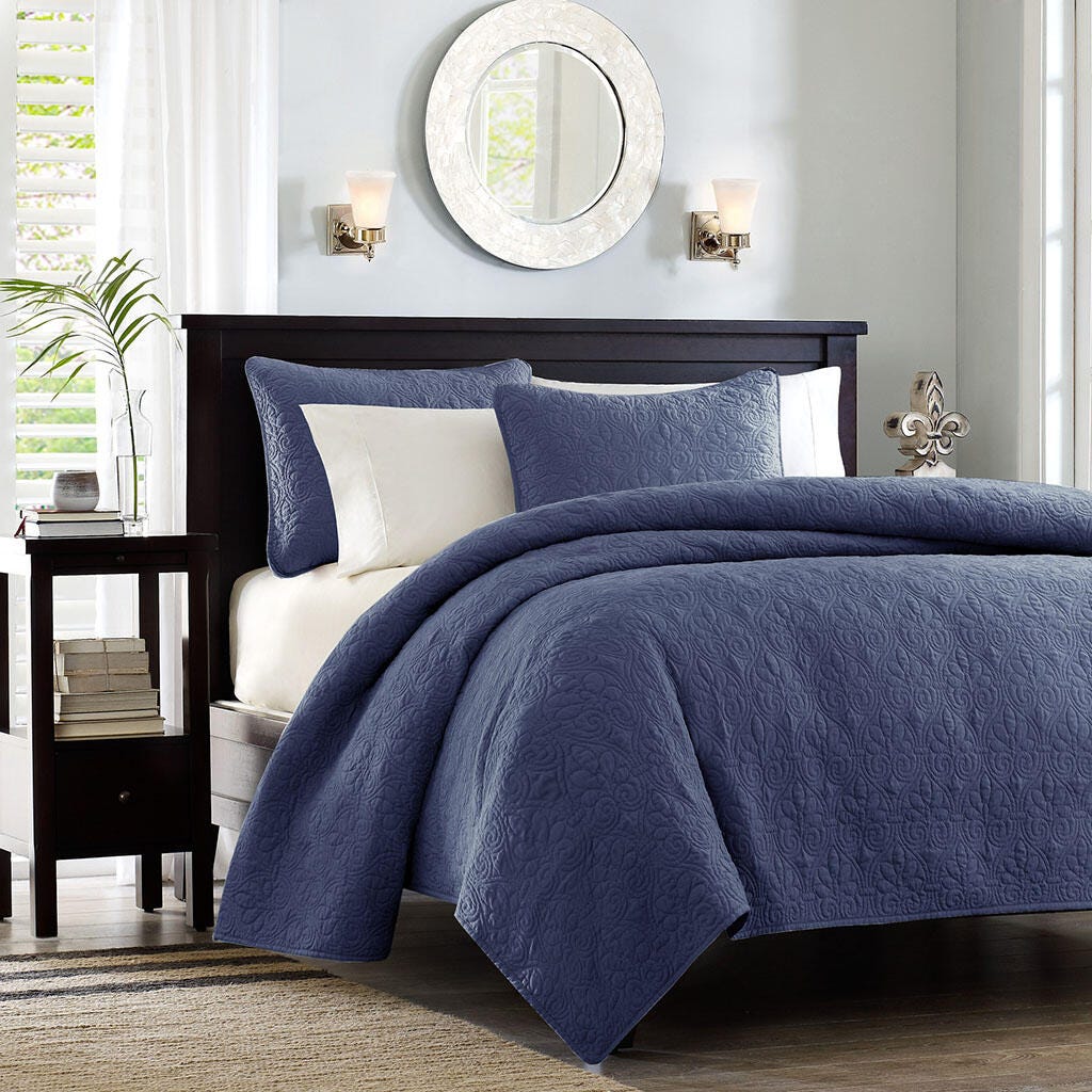 Quebec Full/Queen Reversible Quilt Set, Navy, large