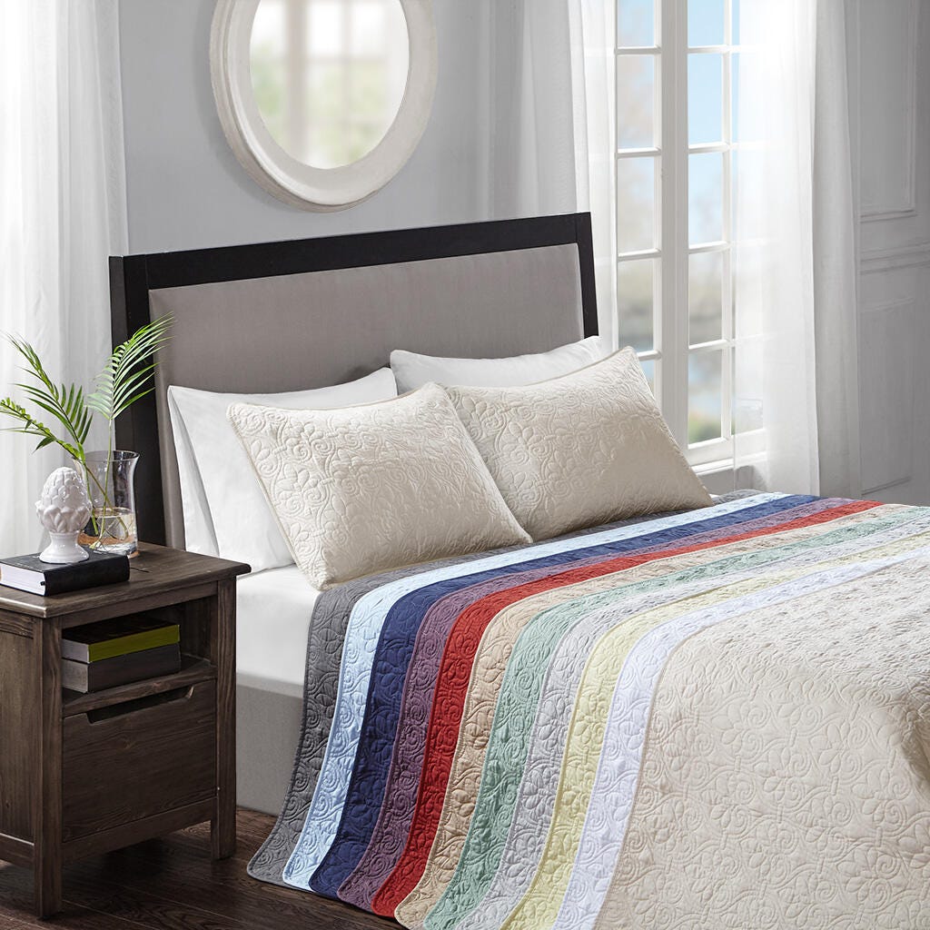 Quebec Full Reversible Bedspread Set, Cream, large