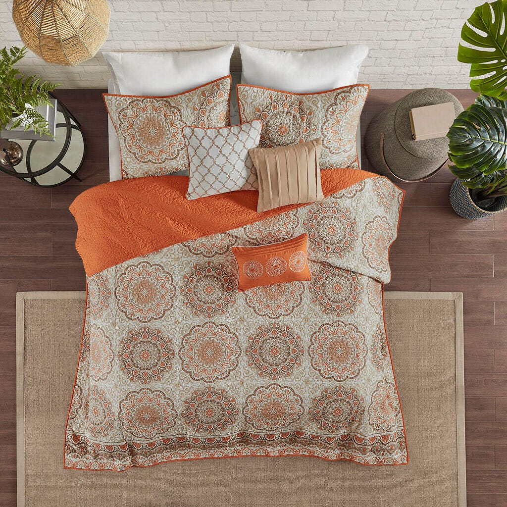 Tangiers King/California King 6 Piece Reversible Quilt Set with Throw Pillows, Orange, large