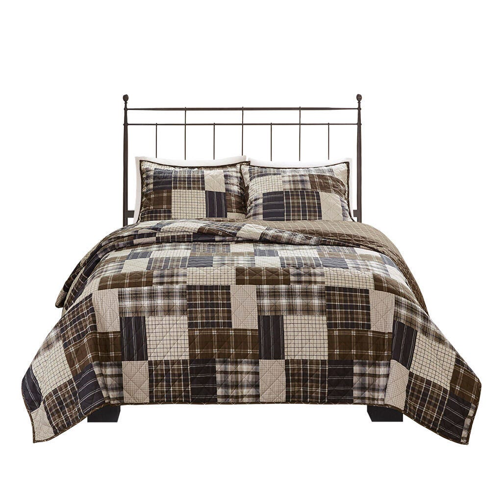 Timber King/California King 3 Piece Reversible Printed Quilt Set, Black/Brown, large