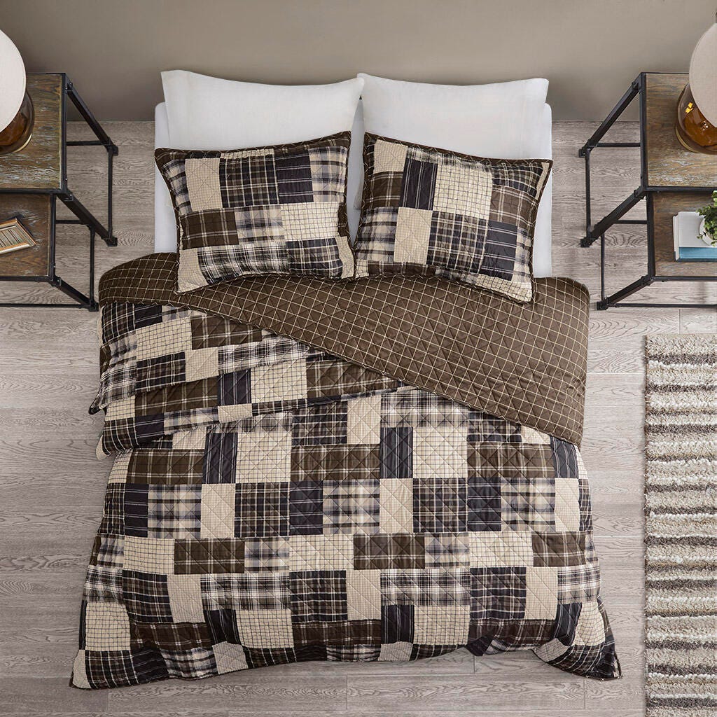 Timber King/California King 3 Piece Reversible Printed Quilt Set, Black/Brown, large