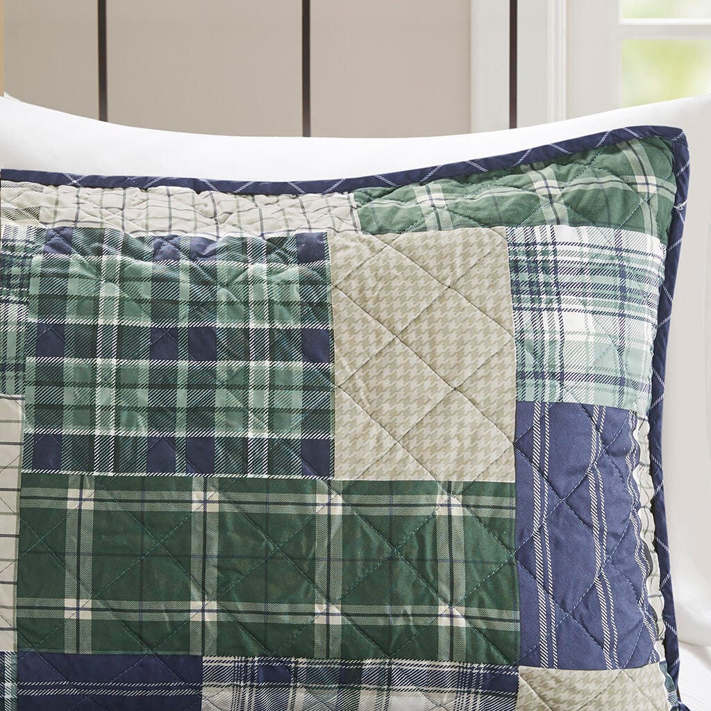 Timber Full/Queen 3 Piece Reversible Printed Quilt Set, Green/Navy, large
