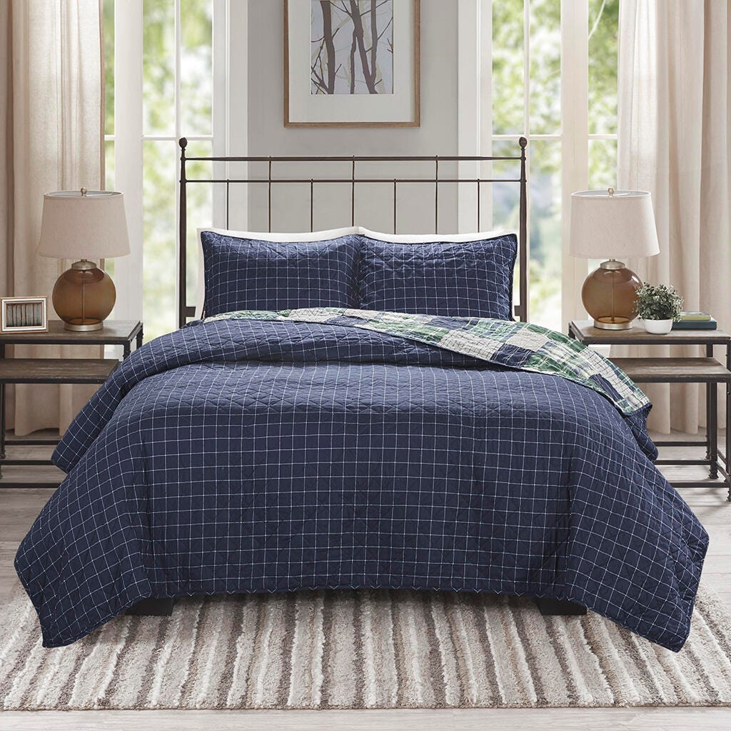 Timber Full/Queen 3 Piece Reversible Printed Quilt Set, Green/Navy, large