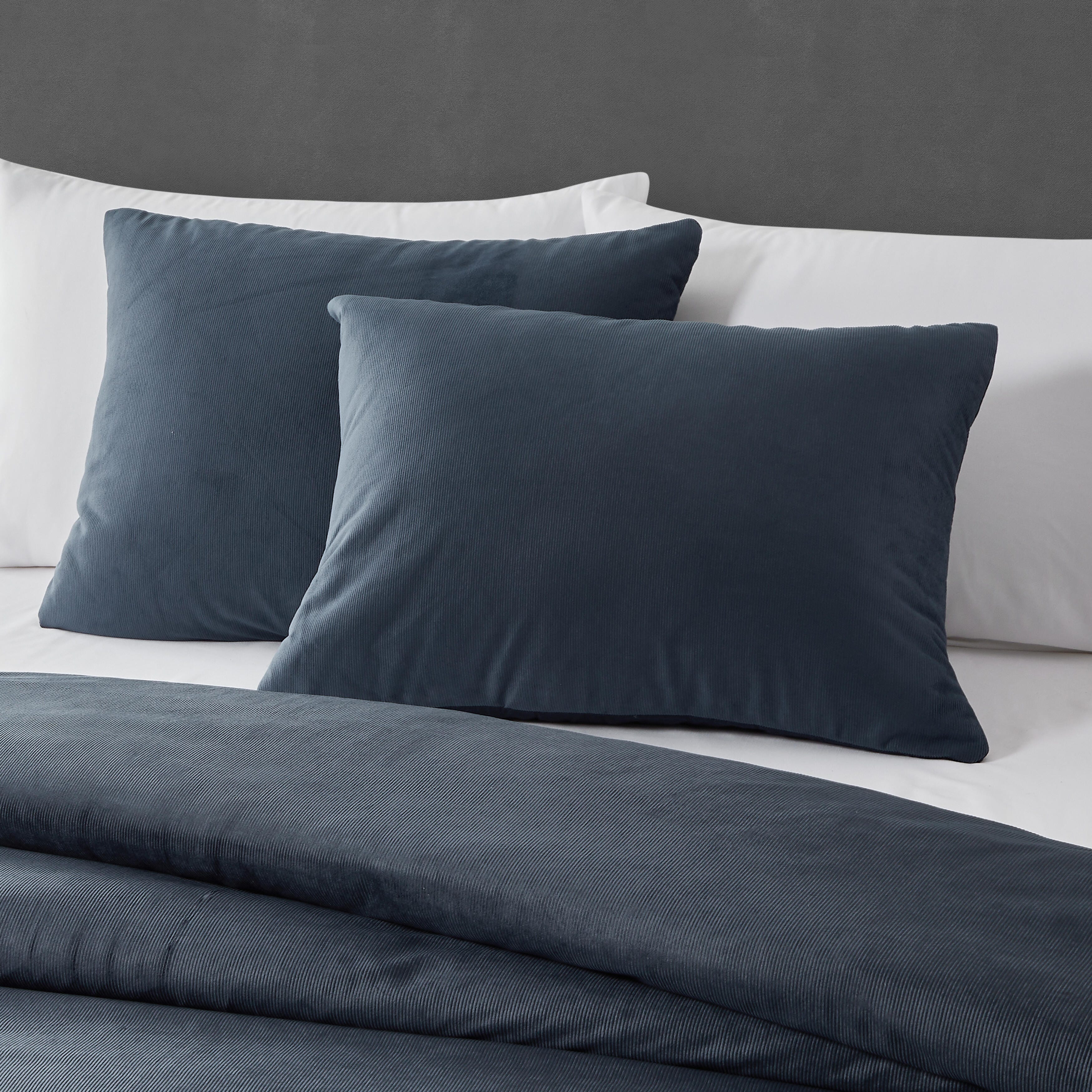 Oscar Oliver Valencia Full/Queen Duvet Cover 3 Piece Set, Navy, large