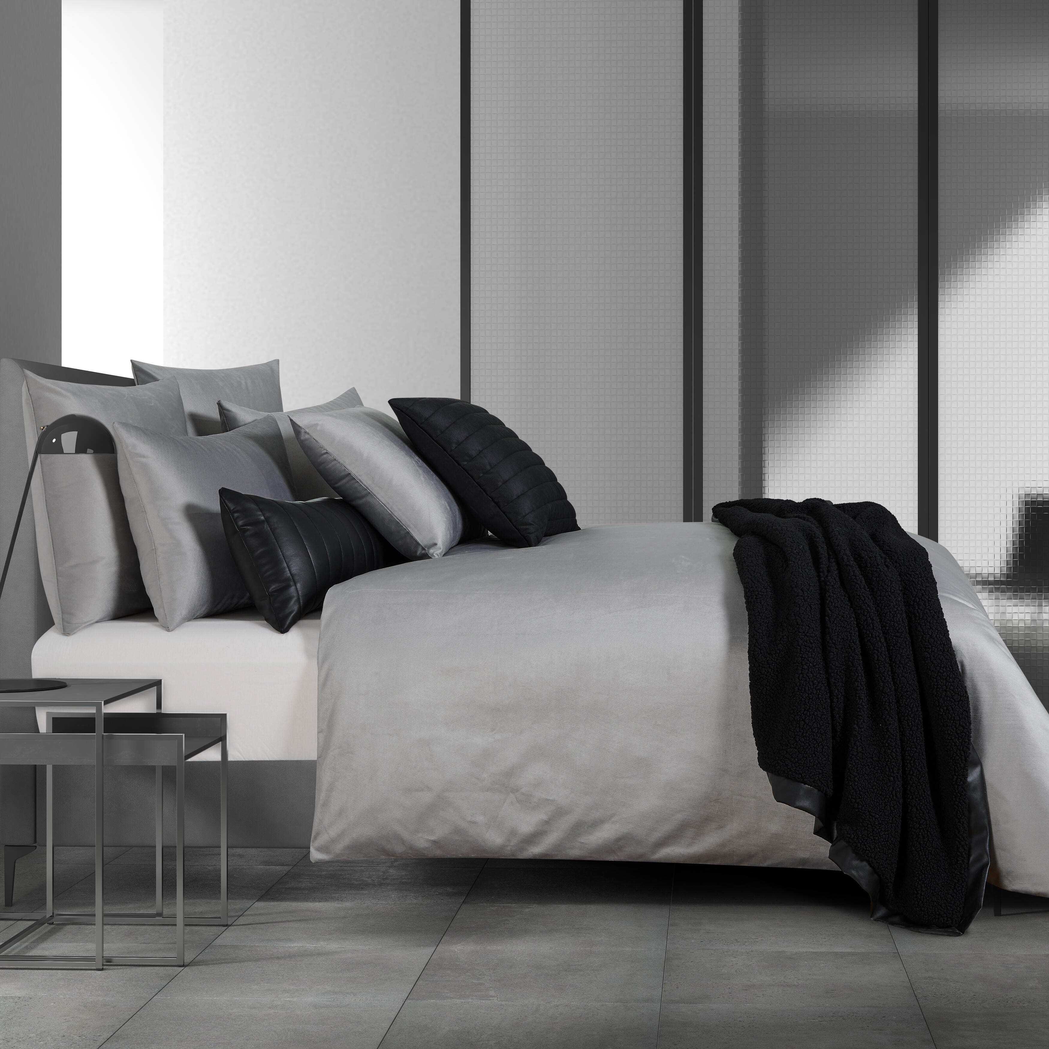 Oscar Oliver Valencia King/California King Duvet Cover 3 Piece Set, Silver, rollover