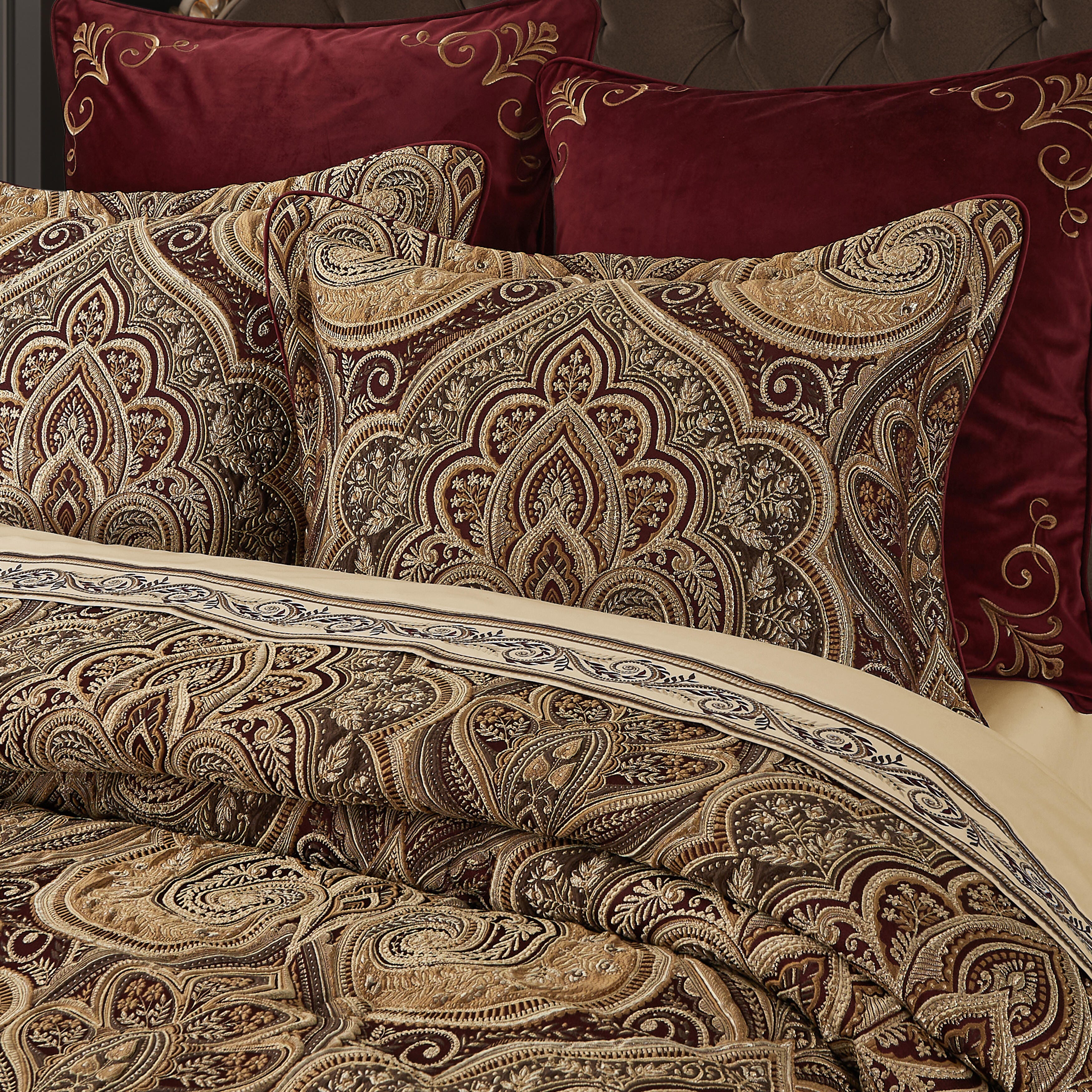 Five Queens Court Bordeaux Queen 4 Piece Comforter Set, Crimson, large