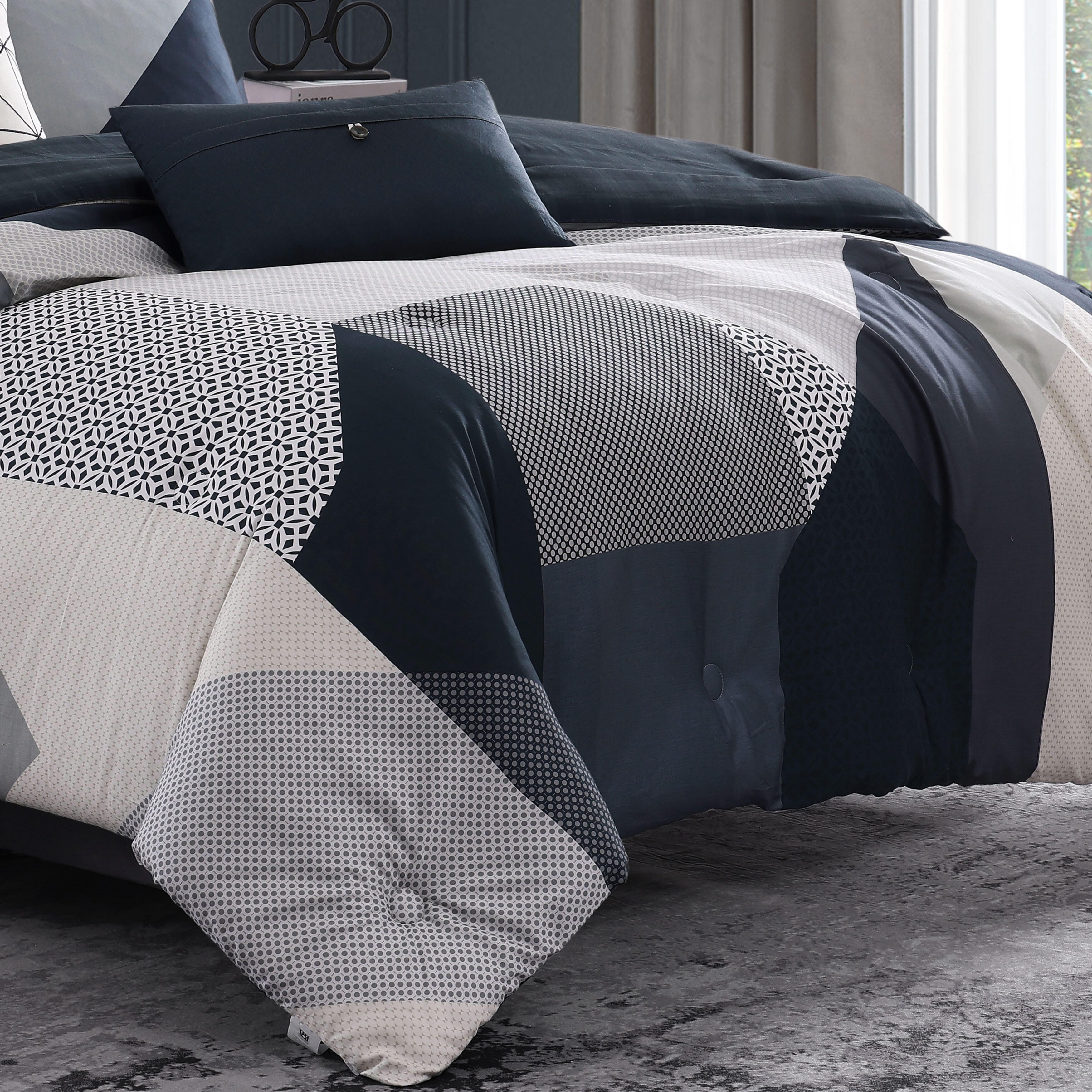 Geo Fusion 200 Thread Count 5 Piece Reversible King Comforter Set, Blue, large