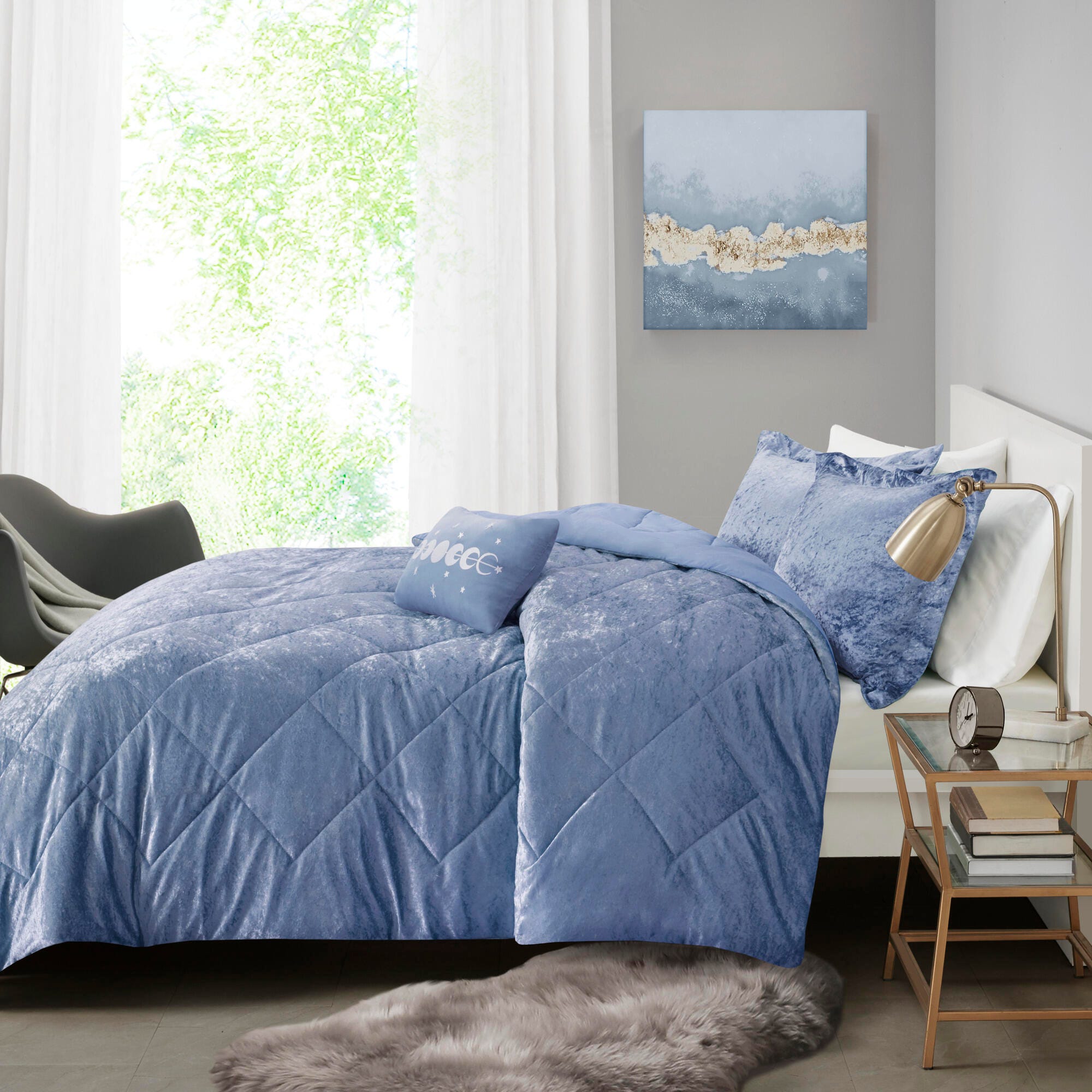 Intelligent Design Velvet King/California King Comforter Set with Throw Pillow, Blue, large