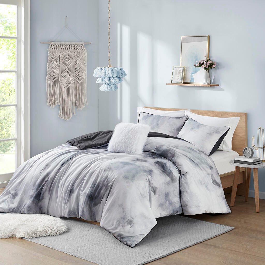 Intelligent Design Dye Printed Twin/Twin XL Comforter Set with Throw Pillow, Charcoal, large
