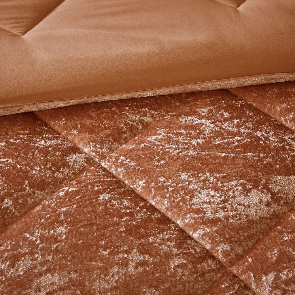 Intelligent Design Velvet King/California King Comforter Set with Throw Pillow