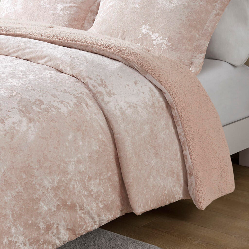 Intelligent Design Crushed Velvet Sherpa Reversible Full/Queen Comforter Set, Blush, large