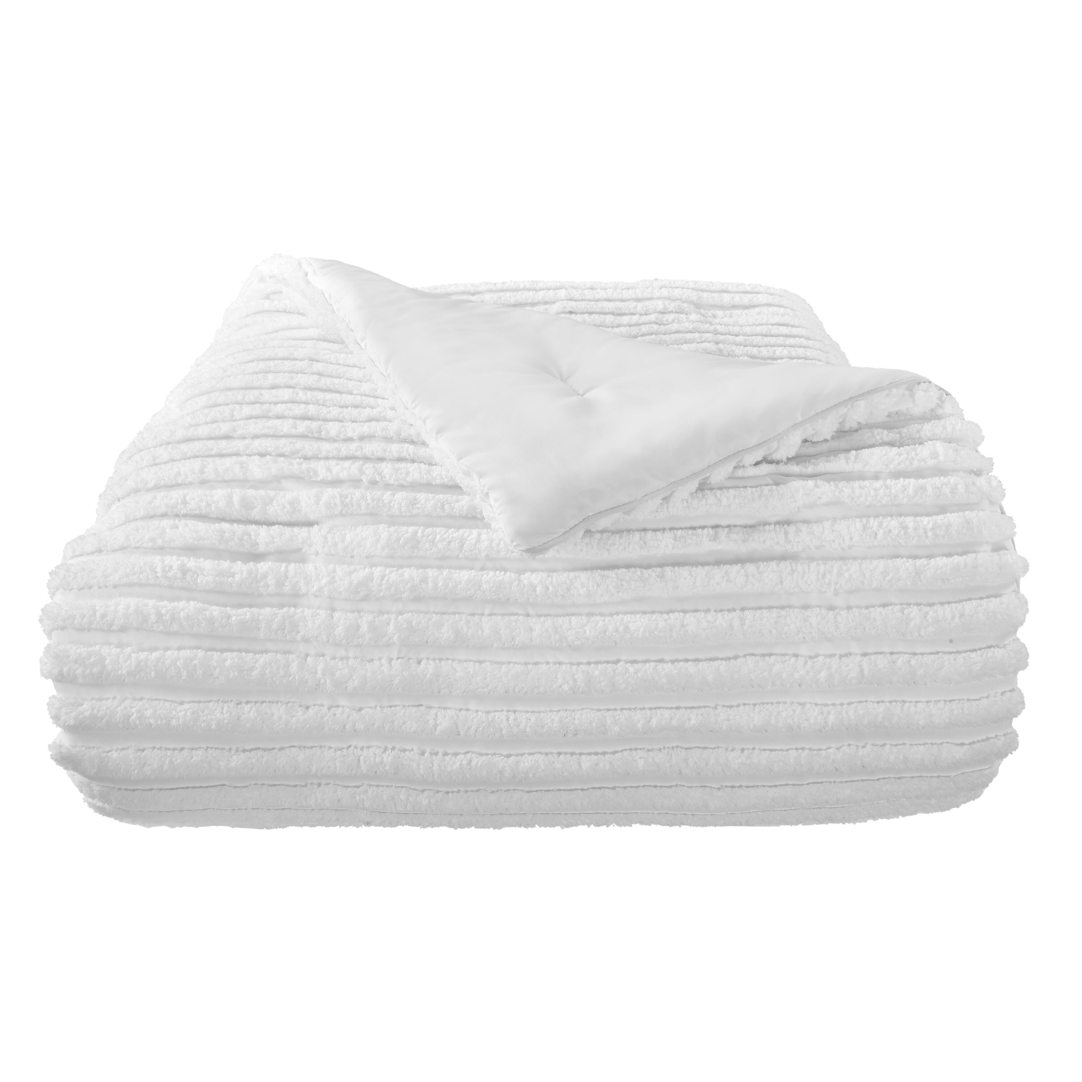 J. Queen Bold Darby King/California King 3 Piece Comforter Set, White, rollover