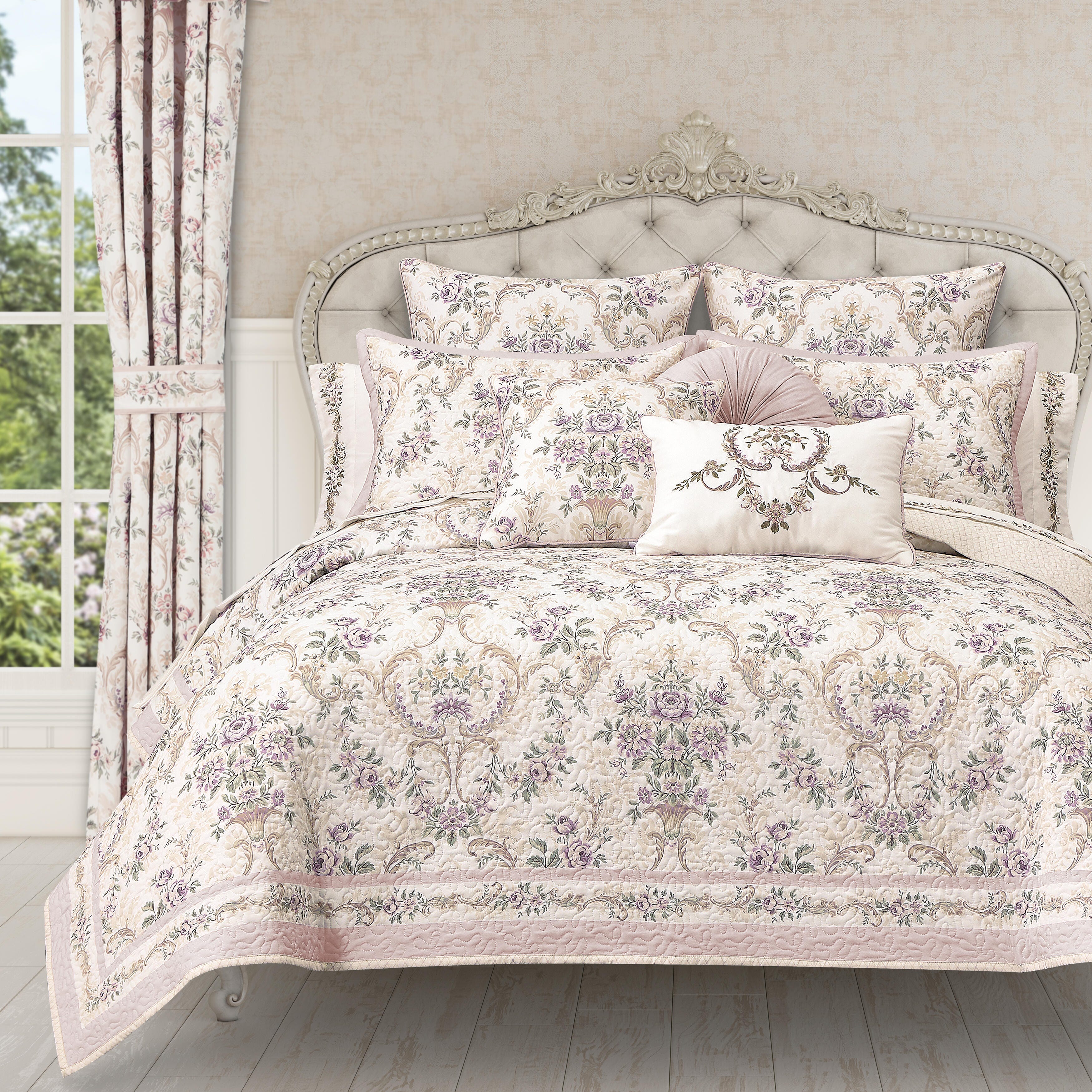 Royal Court Avant Full/Queen Quilt, Blush, large