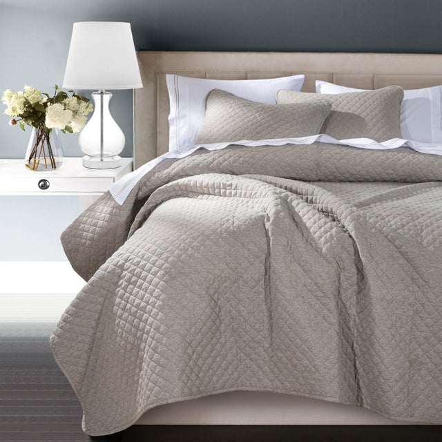 Indigo Hill Anna Diamond 1-Piece Full/Queen Quilted Coverlet