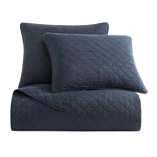 Indigo Hill 3-Piece Full/Queen Comfort Quilt Set