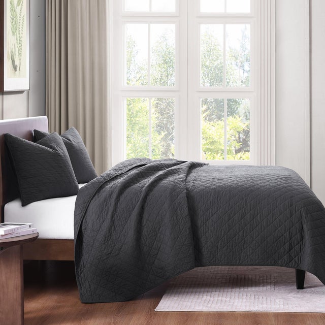 Indigo Hill 3-Piece King Comfort Quilt Set