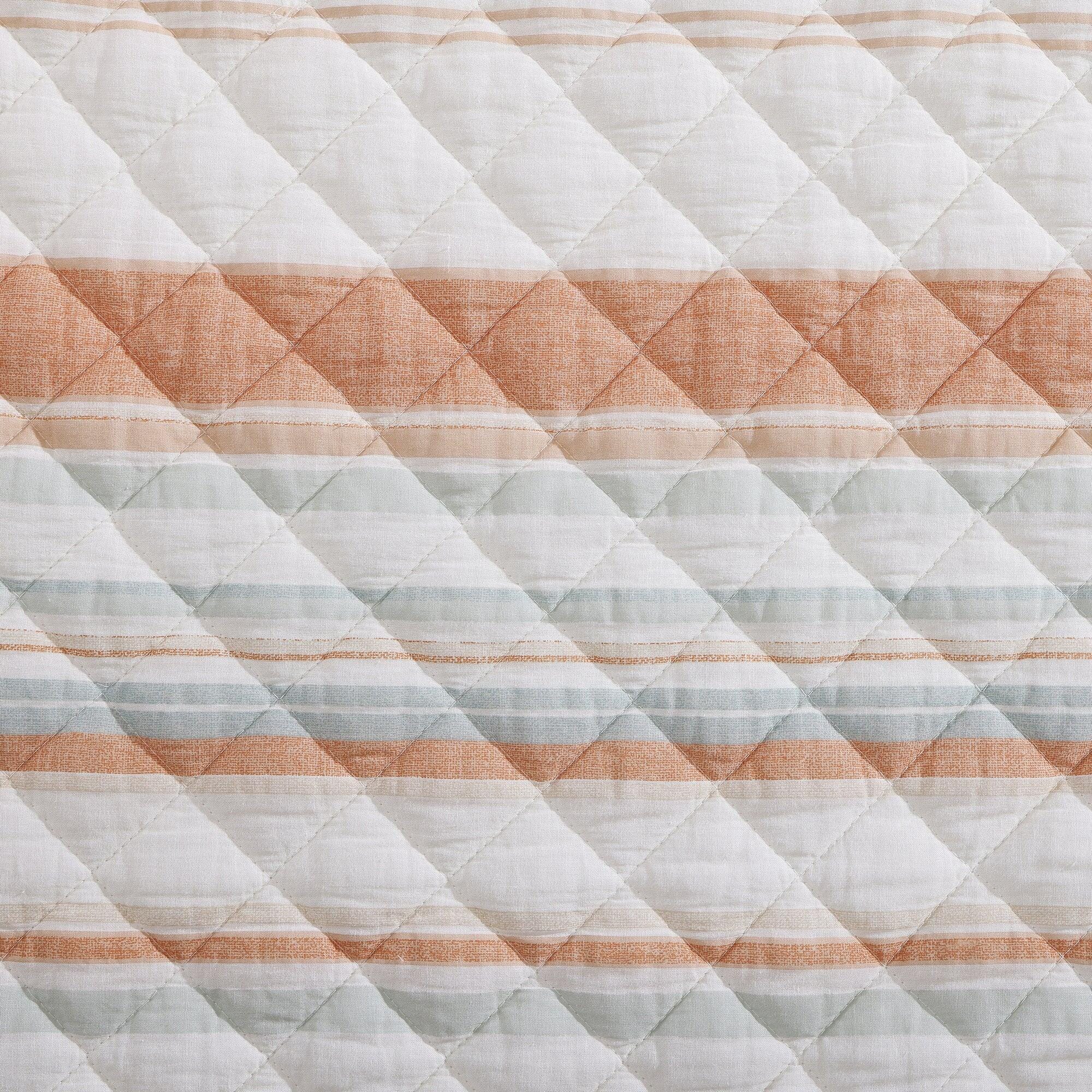 Indigo Hill Mystic 3-Piece King Quilt Set, Coral, large