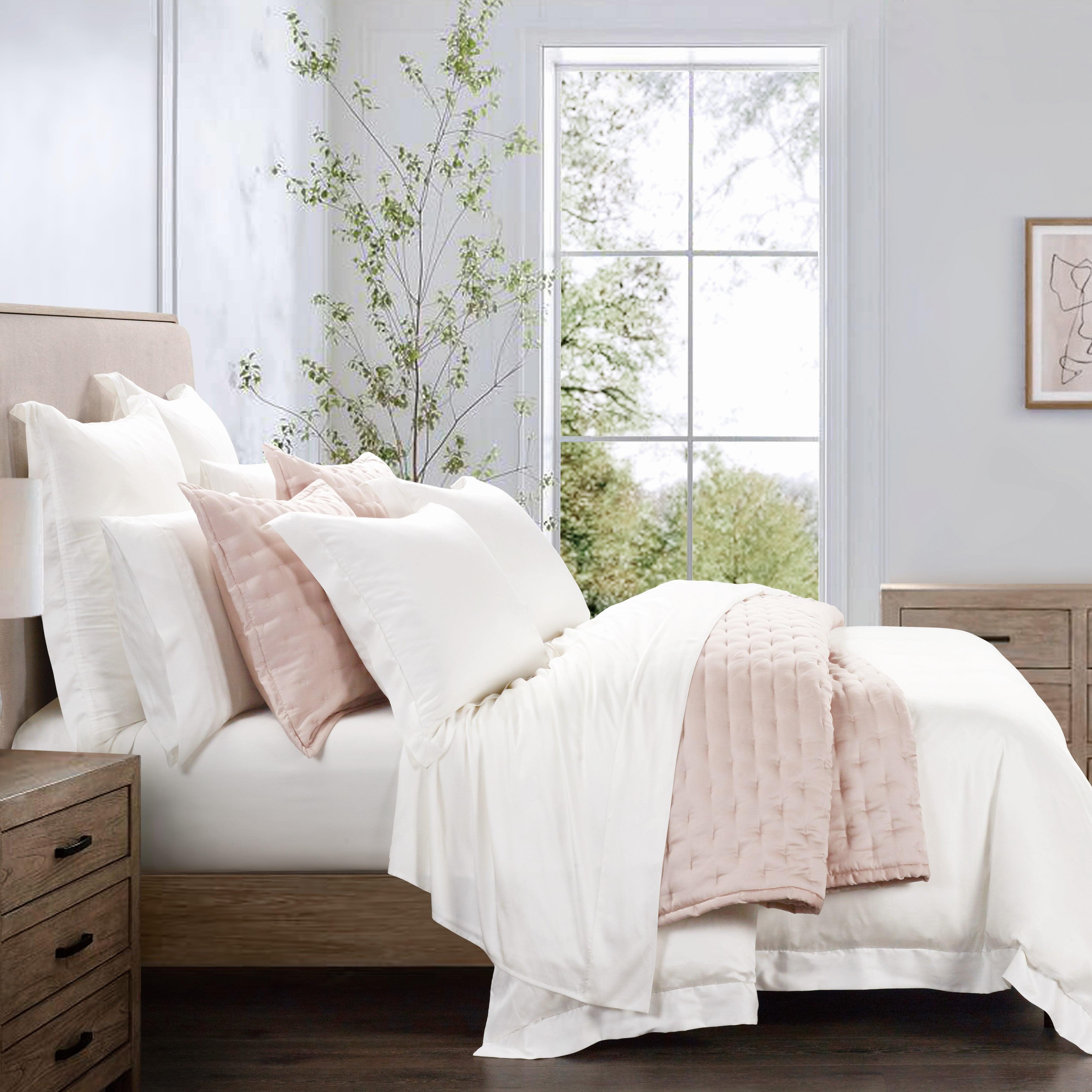 HiEnd Accents Lyocell 3-Piece King Quilt Set, Blush, large
