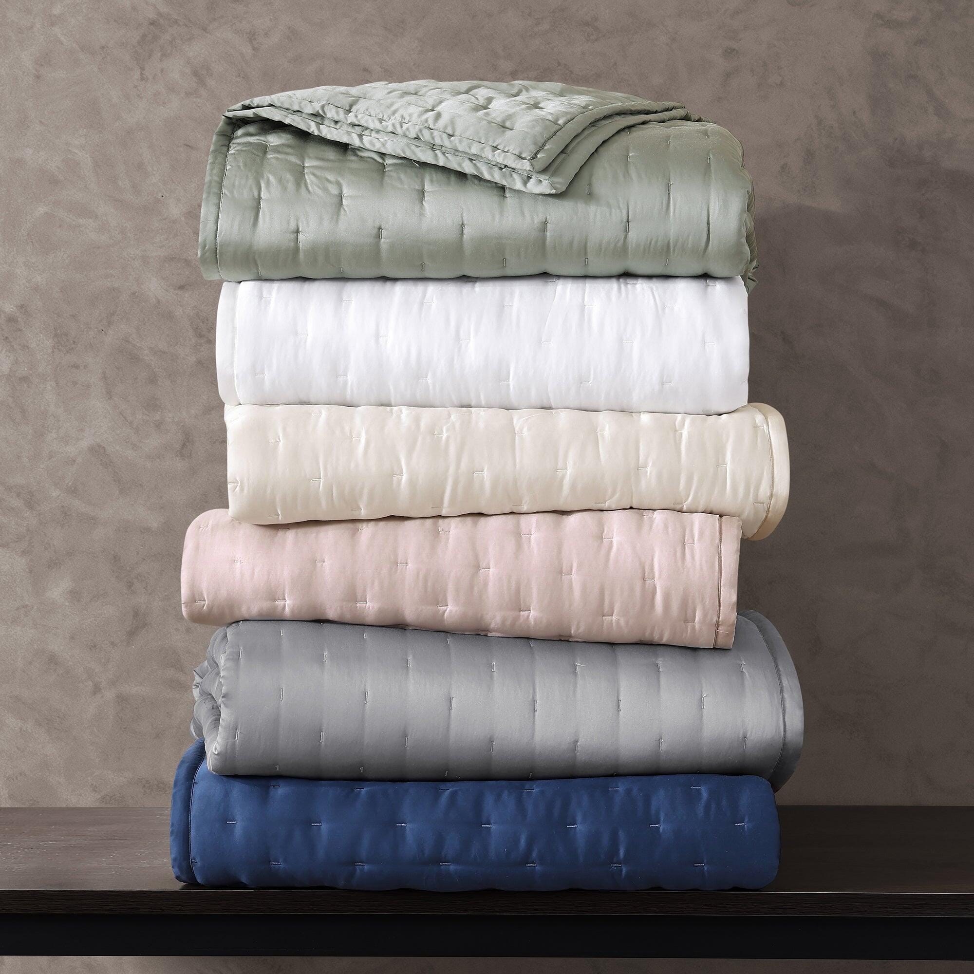 HiEnd Accents Lyocell 1-Piece Full/Queen Quilt, Sage, large