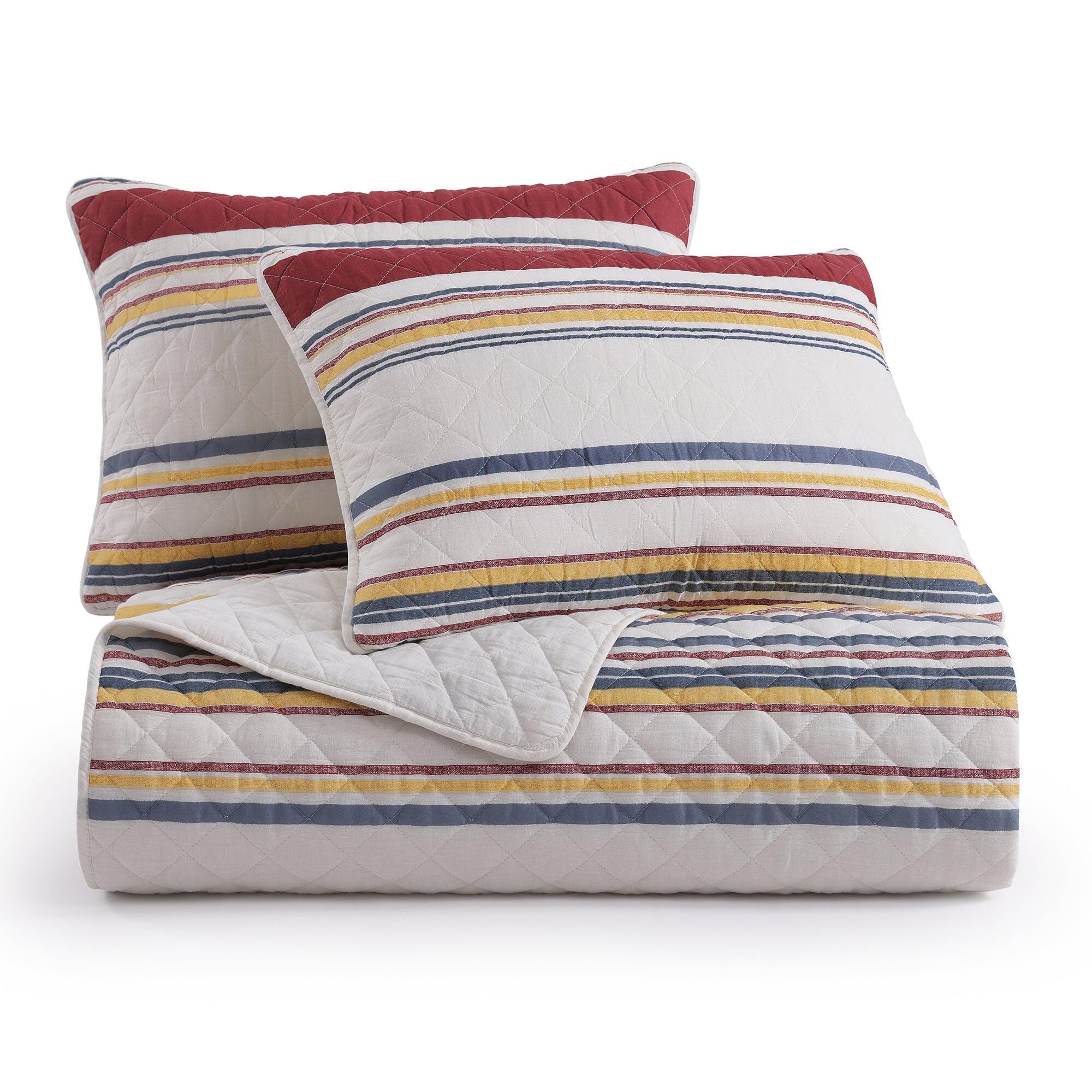 Indigo Hill Mystic 3-Piece King Quilt Set, Merlot, large
