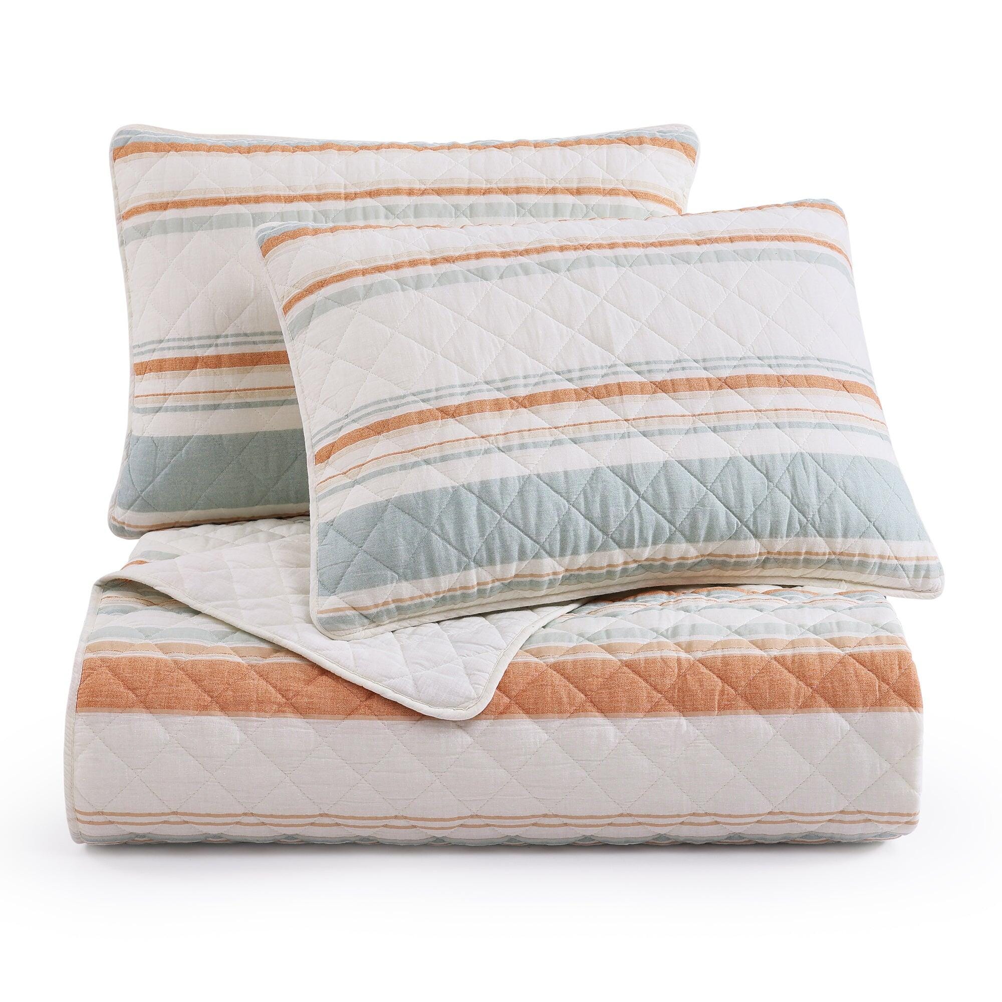 Indigo Hill Mystic 2-Piece Twin Quilt Set, Coral, rollover