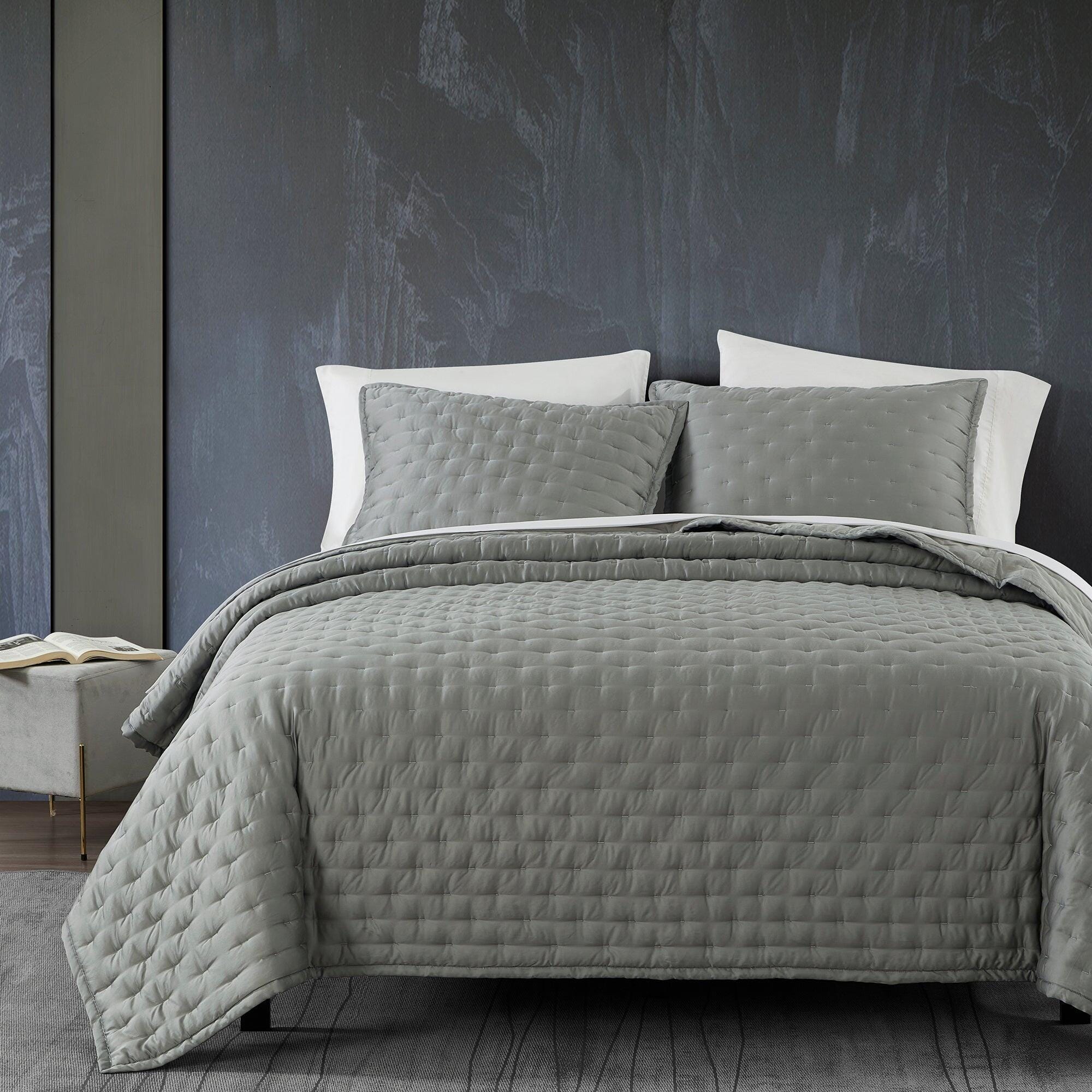 HiEnd Accents Lyocell 3-Piece Full/Queen Quilt Set