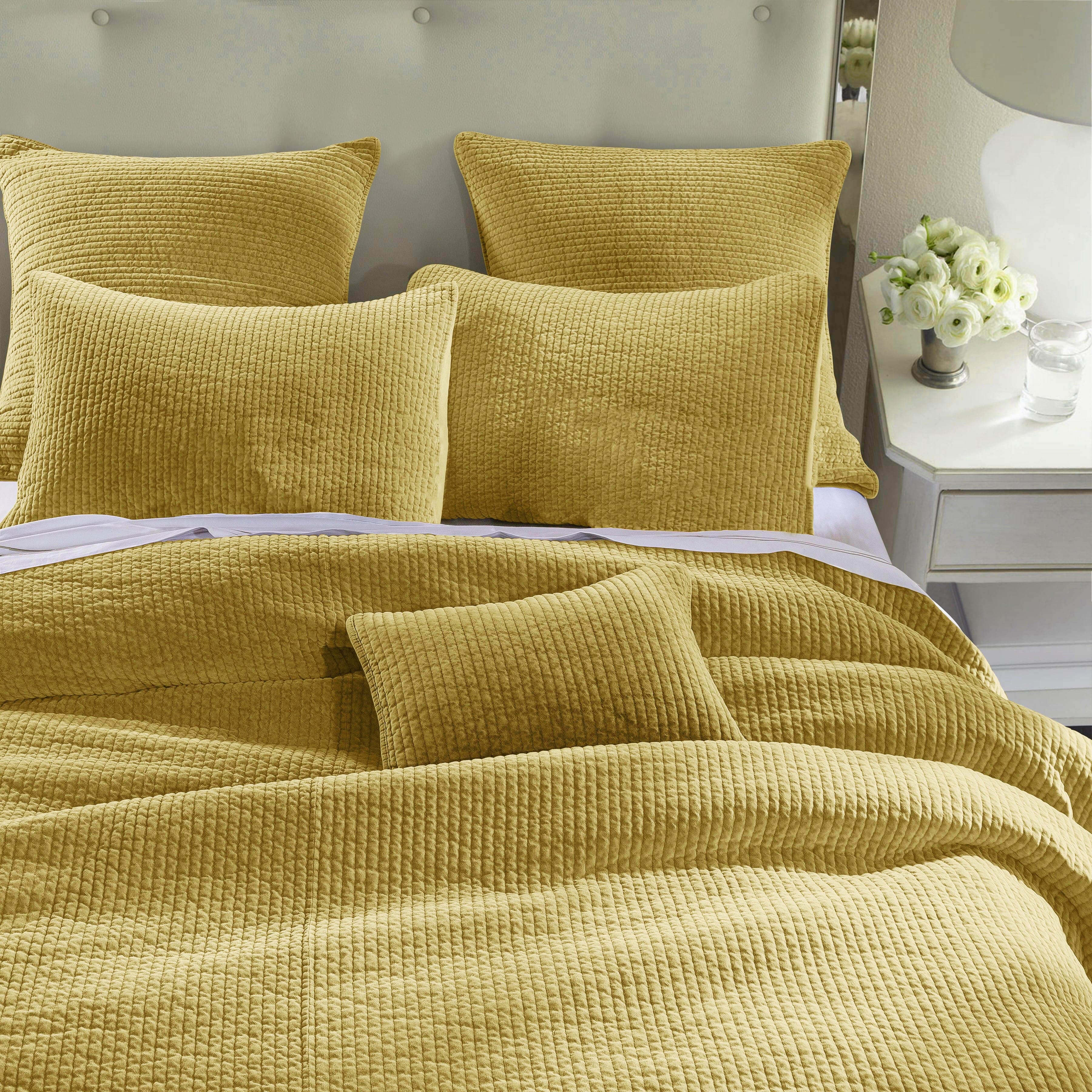 HiEnd Accents Stonewashed King Velvet Quilt, Tuscan, large