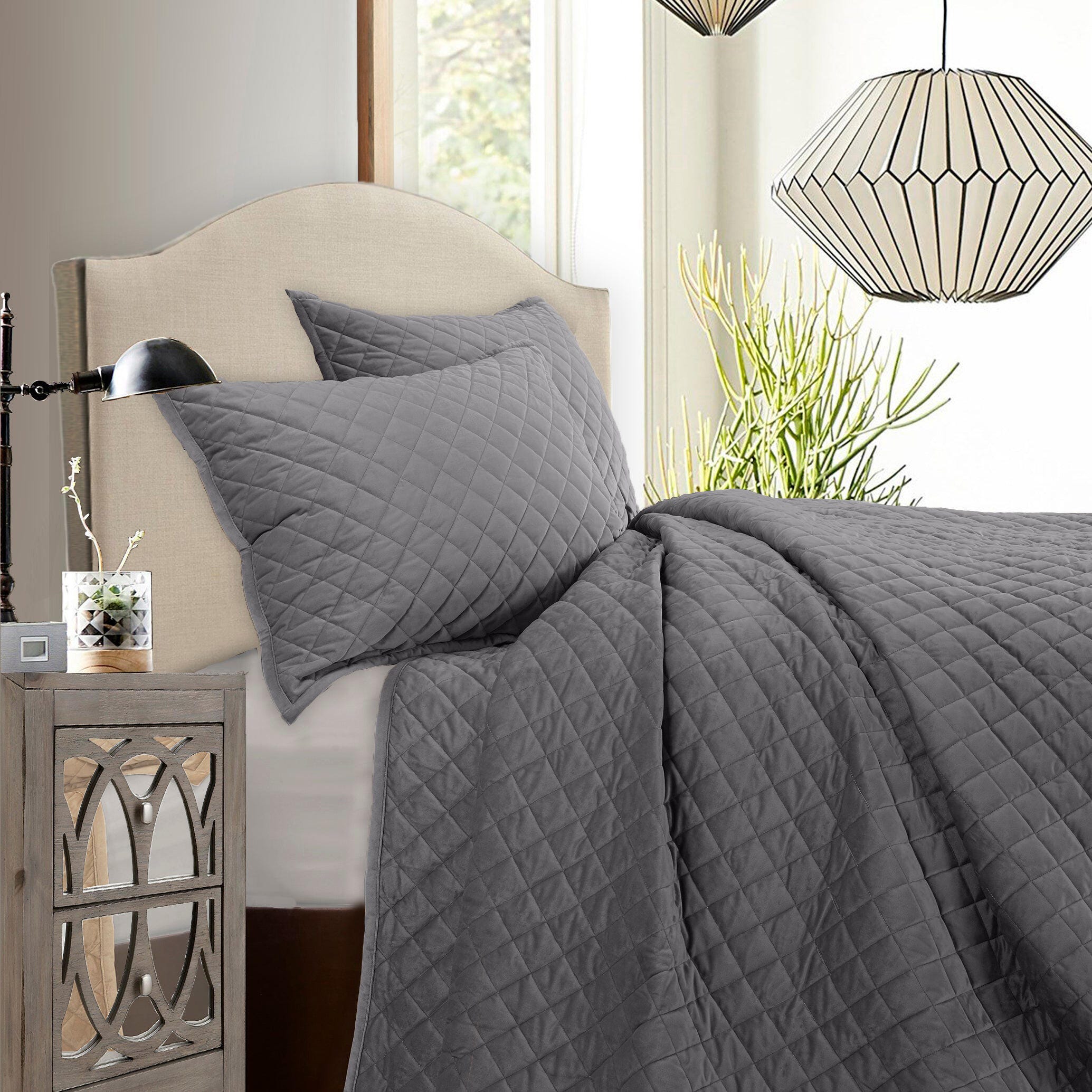 HiEnd Accents Diamond Full/Queen Velvet Quilt, Gray, large