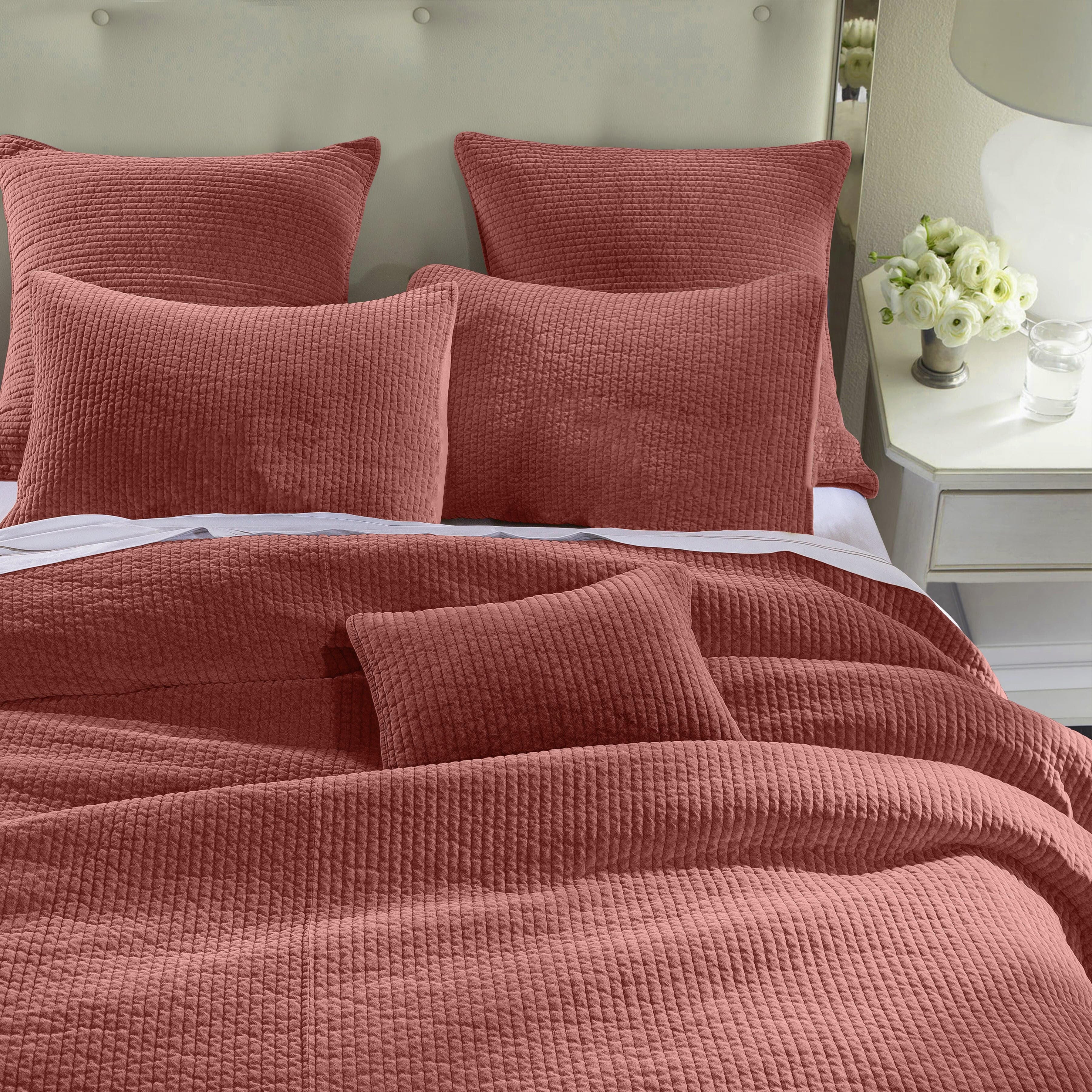 HiEnd Accents Stonewashed Twin Velvet Quilt, Red, large